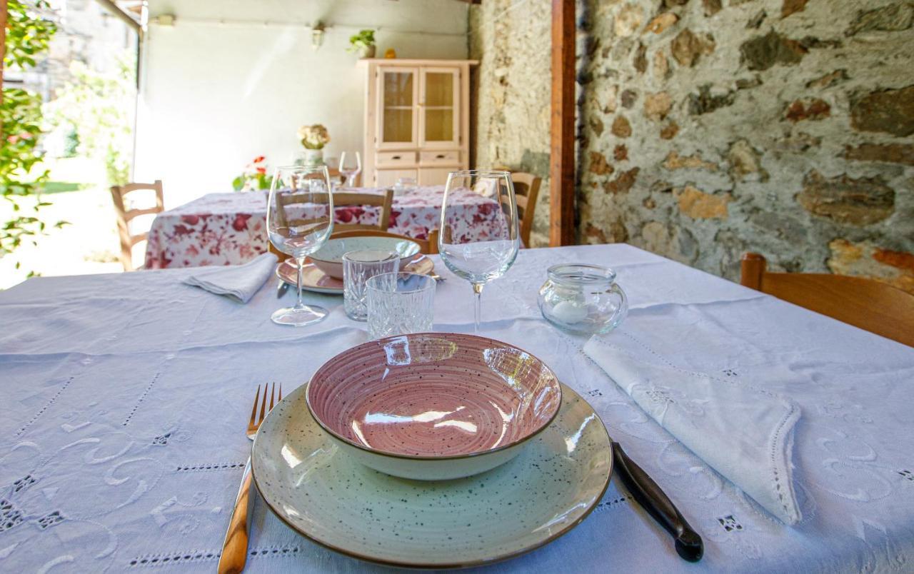 Il Como' Della Civetta - Taverna “La Fenice” Stazzona Exterior foto